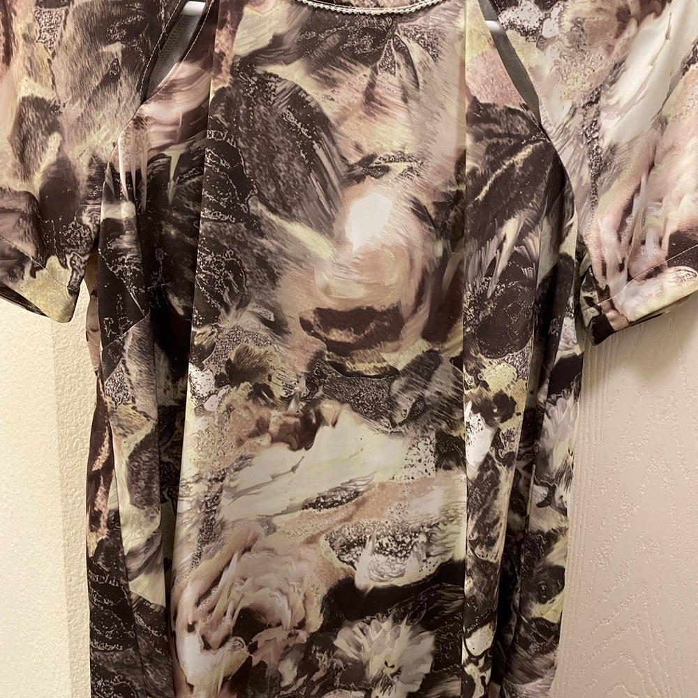 Women blouses